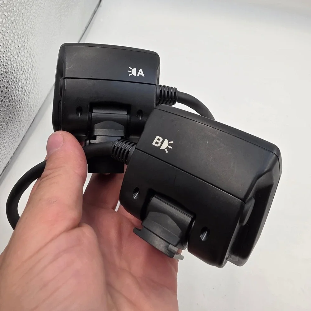 Canon Macro Twin Lite MT-24EX Digital SLR Camera Flash Made in Japan 004650 T3
